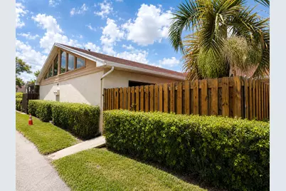 4373 Woodstock Drive #D, West Palm Beach, FL 33409 - Photo 1
