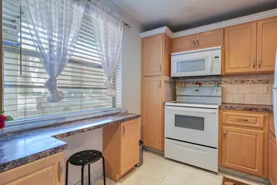 3531 Inverrary Drive #105, Lauderhill, FL 33319 - Photo 9
