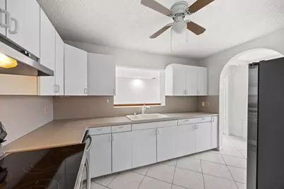 1828 N Palmway, Lake Worth Beach, FL 33460 - Photo 15