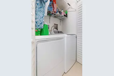 4702 Waterview Circle, Palm Springs, FL 33461 - Photo 25