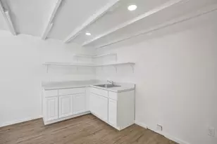 711 SW 17th St, Fort Lauderdale, FL 33315 - Photo 13