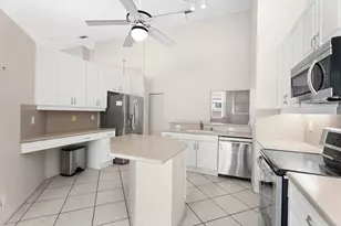 6938 Briarlake Cir, West Palm Beach, FL 33418 - Photo 9