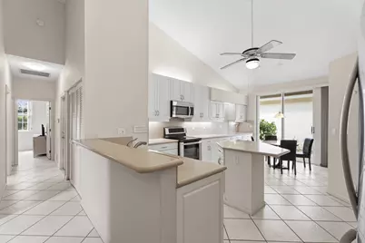 6938 Briarlake Circle, West Palm Beach, FL 33418 - Photo 5