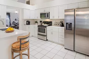 107 Saratoga Blvd E, West Palm Beach, FL 33411 - Photo 9