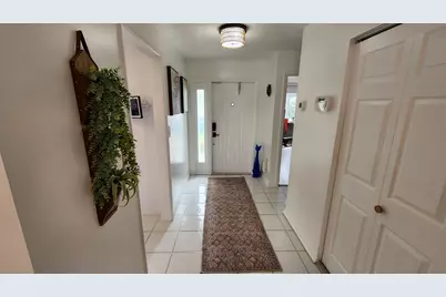 1101 SW 111th Terrace, Davie, FL 33324 - Photo 5