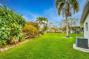 3044 SE Camino Ave, Stuart, FL 34997 - Photo 3