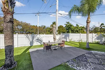 2601 NE 8th Court, Pompano Beach, FL 33062 - Photo 25