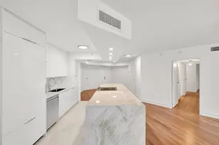 6301 Collins Ave, Miami Beach, FL 33141 - Photo 15