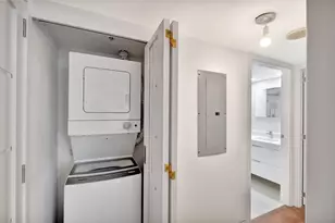 6301 Collins Ave, Miami Beach, FL 33141 - Photo 35