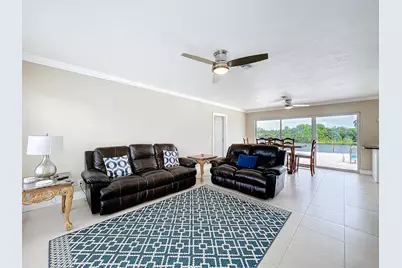 6803 Kingston Drive, Lake Worth, FL 33462 - Photo 3