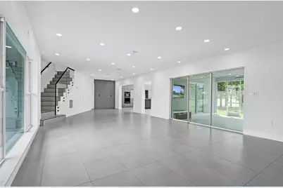 6700 E Tropical Way, Plantation, FL 33317 - Photo 3