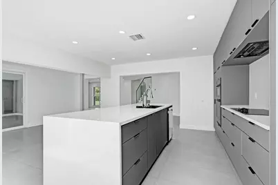 6700 E Tropical Way, Plantation, FL 33317 - Photo 19