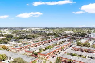 6679 SW 41st Ct, Davie, FL 33314 - Photo 29