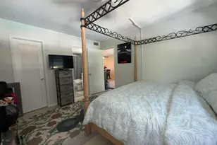 1040 SE 4th Ave, Deerfield Beach, FL 33441 - Photo 13