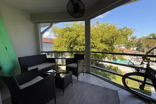 1040 SE 4th Ave, Deerfield Beach, FL 33441 - Photo 13