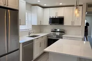 532 Brittany Ln, Delray Beach, FL 33446 - Photo 1