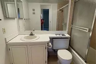 3001 W Rolling Hills Cir, Davie, FL 33328 - Photo 7