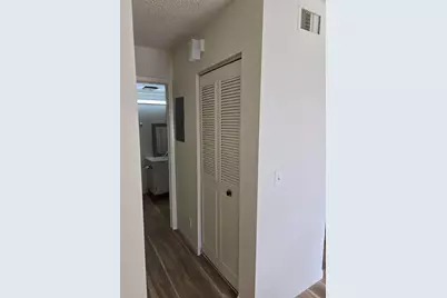 1108 Green Pine Boulevard #C2, West Palm Beach, FL 33409 - Photo 9