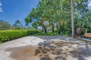 12870 La Rochelle Cir, Palm Beach Gardens, FL 33410 - Photo 81