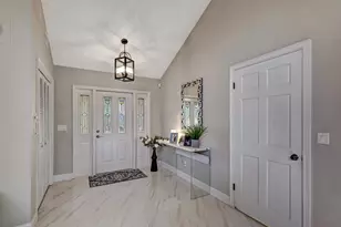 12870 La Rochelle Cir, Palm Beach Gardens, FL 33410 - Photo 7