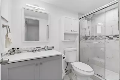 1060 Crystal Lake Drive #203, Deerfield Beach, FL 33064 - Photo 15