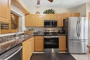 3260 Perimeter Dr, Greenacres, FL 33467 - Photo 15