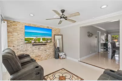 800 NE 8th Street, Pompano Beach, FL 33060 - Photo 7