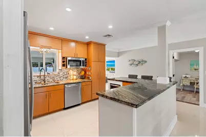 800 NE 8th Street, Pompano Beach, FL 33060 - Photo 7