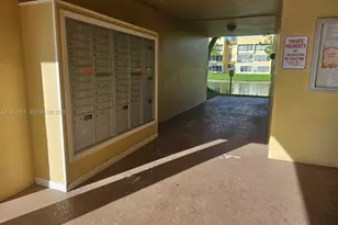 5940 NW 64th Ave, Tamarac, FL 33319 - Photo 9