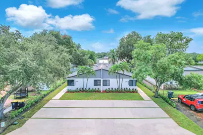 2460 SW 58th Manor #1-2, Dania Beach, FL 33312 - Photo 1