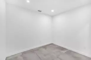 2460 SW 58th Manor, Dania Beach, FL 33312 - Photo 9