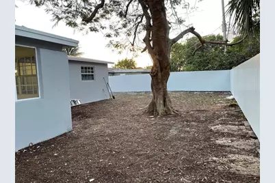 841 NE 51st Street, Pompano Beach, FL 33064 - Photo 19