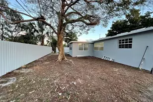 841 NE 51st St, Pompano Beach, FL 33064 - Photo 21