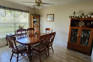 667 Ponytail Ln, Fort Pierce, FL 34982 - Photo 5