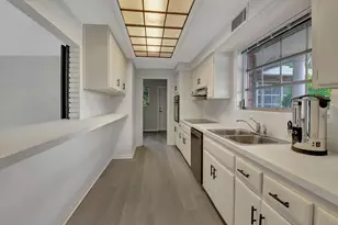 410 NW Spanish River Blvd, Boca Raton, FL 33431 - Photo 9