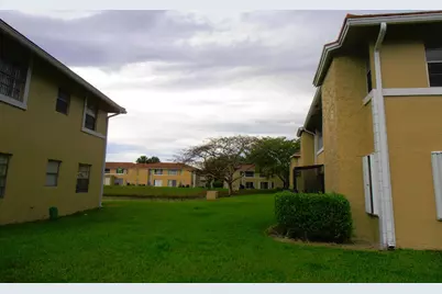 877 Twin Lakes Drive #G, Coral Springs, FL 33071 - Photo 23