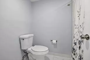 3910 Inverrary Blvd, Lauderhill, FL 33319 - Photo 21