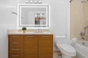 50 Biscayne Blvd, Miami, FL 33132 - Photo 13