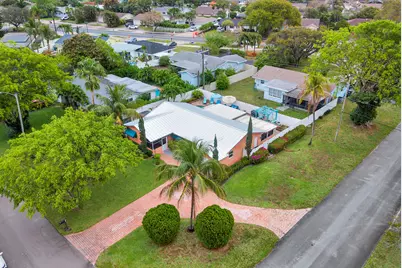 661 Eagle Circle, Delray Beach, FL 33444 - Photo 5