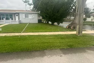4680 NW 39th St, Lauderdale Lakes, FL 33319 - Photo 5