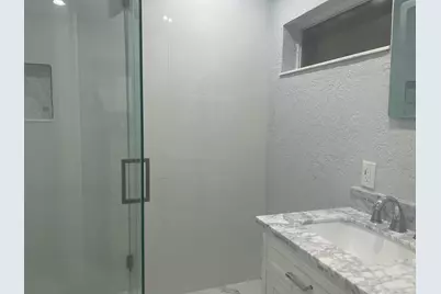 4680 NW 39th Street, Lauderdale Lakes, FL 33319 - Photo 29