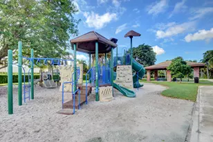229 Walton-Heath Dr, Atlantis, FL 33462 - Photo 61