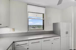 134 Lakeshore Dr, North Palm Beach, FL 33408 - Photo 11