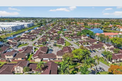 6171 NW 170th Lane, Hialeah, FL 33015 - Photo 41