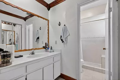 6171 NW 170th Lane, Hialeah, FL 33015 - Photo 21