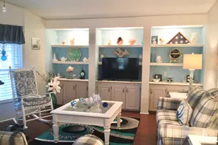 12 S Granada Ln, Port Saint Lucie, FL 34952 - Photo 11