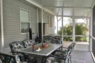 12 S Granada Ln, Port Saint Lucie, FL 34952 - Photo 25