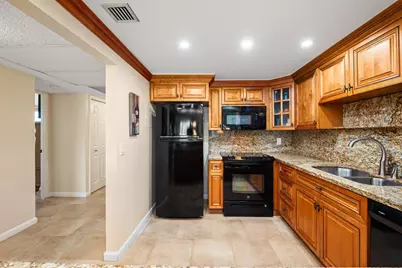 2651 S Palm Aire Drive #101, Pompano Beach, FL 33069 - Photo 5