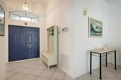 7008 SE Twin Oaks Circle, Stuart, FL 34997 - Photo 7