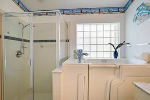 7008 SE Twin Oaks Cir, Stuart, FL 34997 - Photo 27